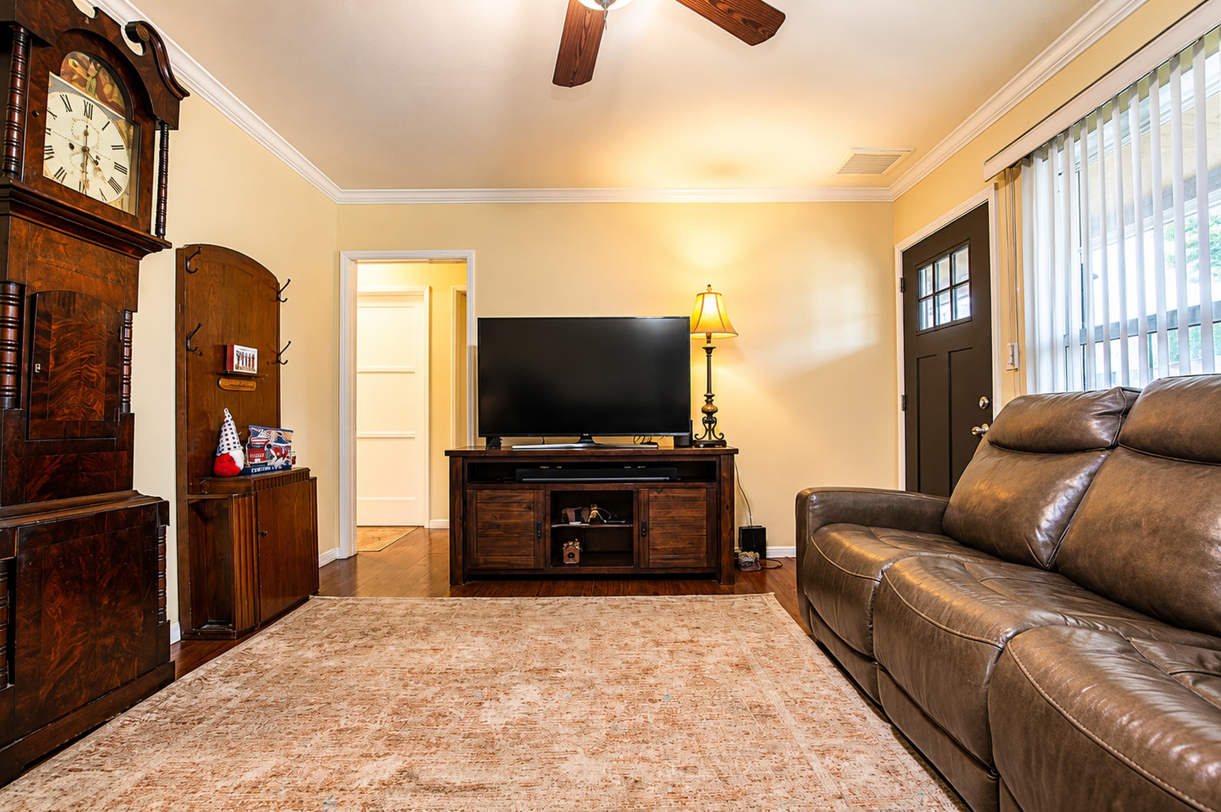 5439 Bonfair Ave, Lakewood, CA 90712 thumbnail 1