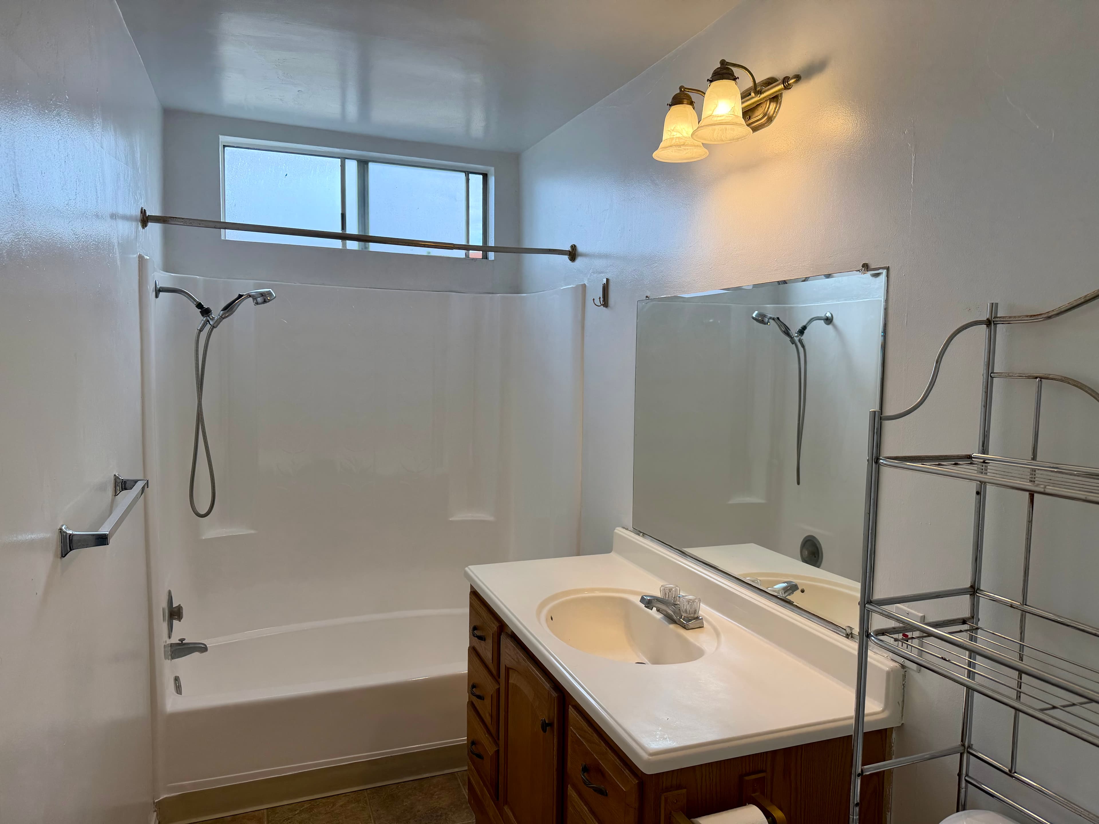 335 Cedar Avenue Unit 212 thumbnail 1