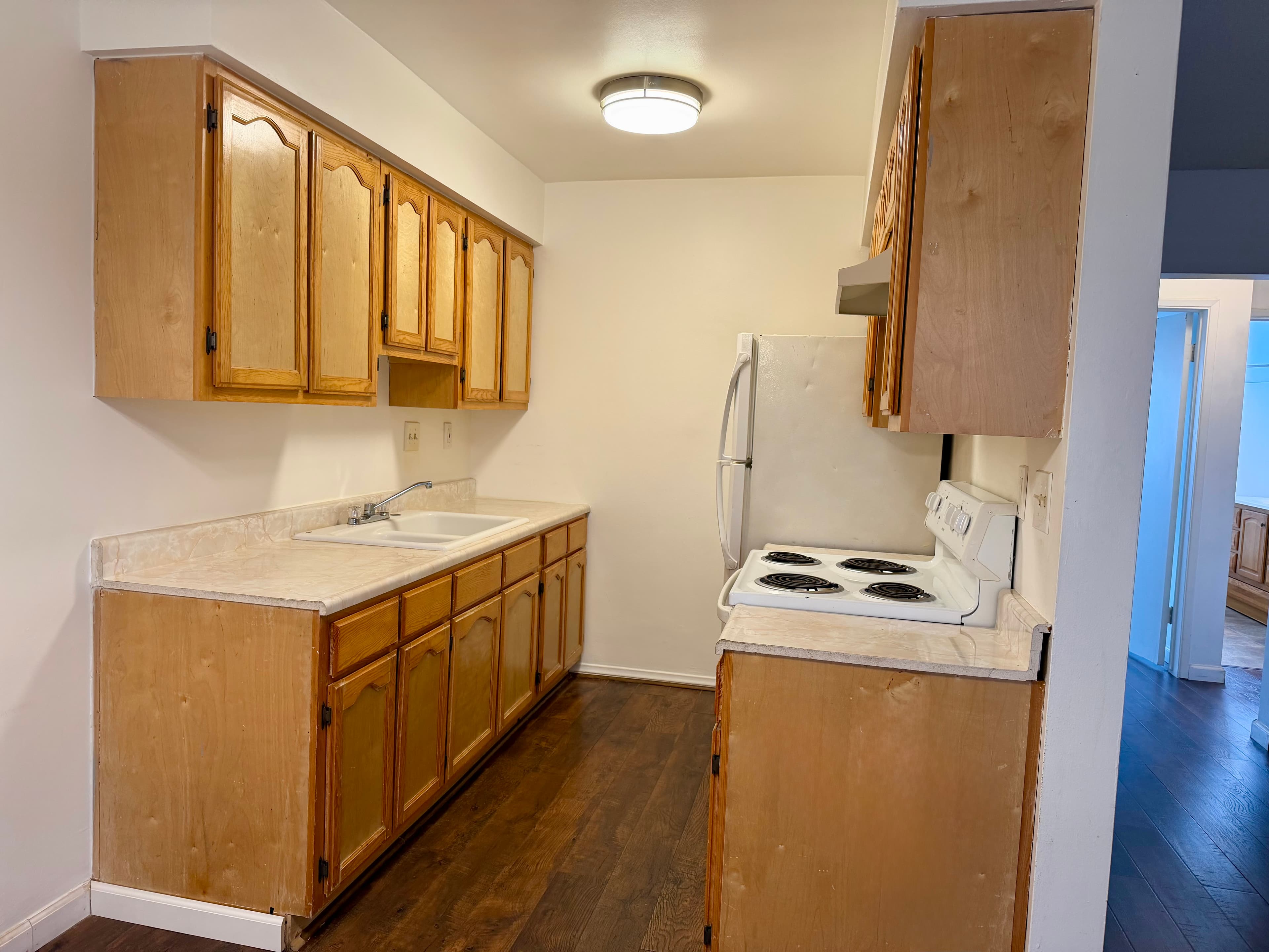 335 Cedar Avenue Unit 212 thumbnail 3